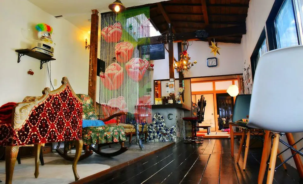 Hostel Yume-Nomad Kobe 0*,  Japan