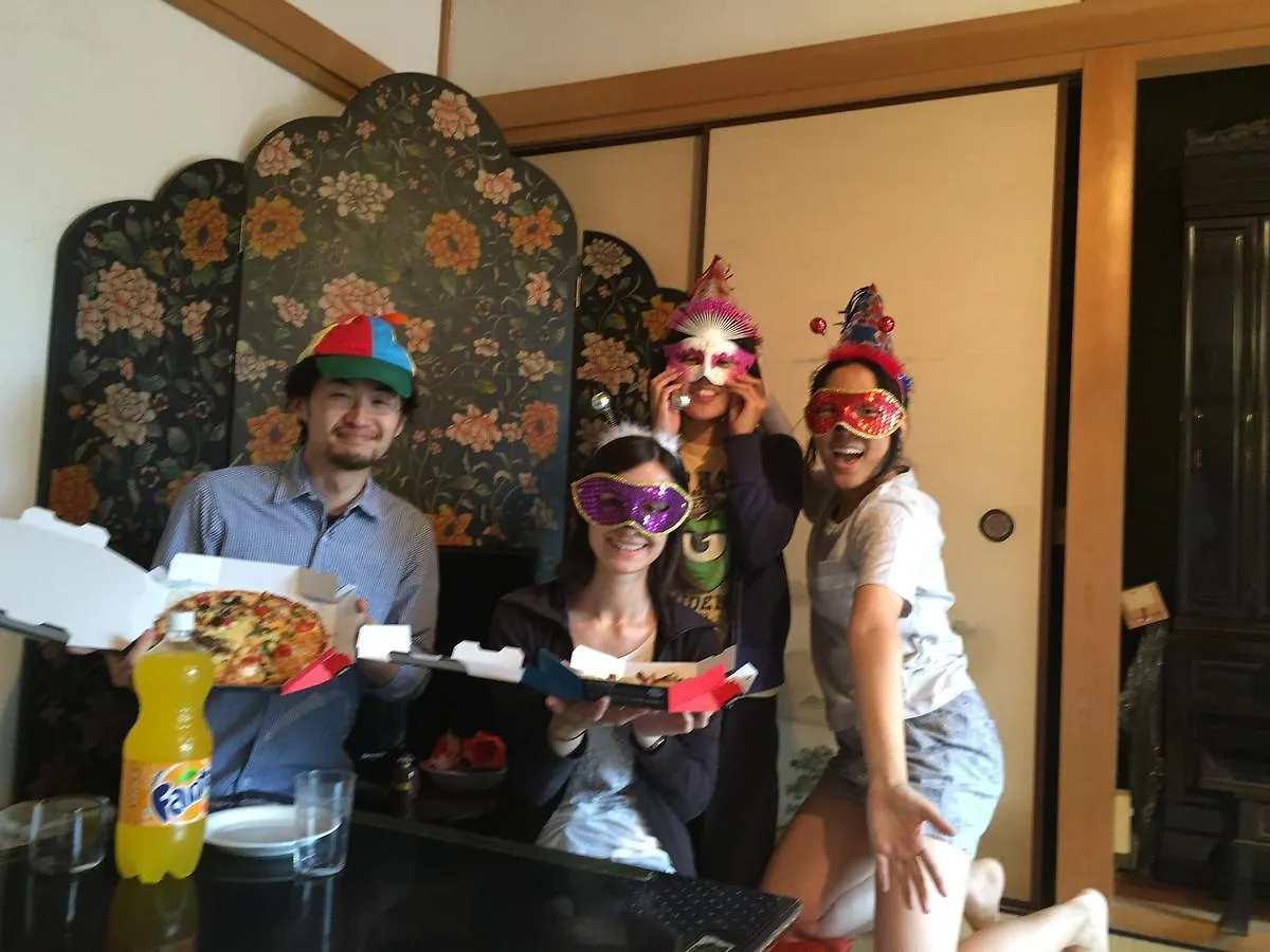 Hostel Yume-Nomad Kobe 0*,  Japan